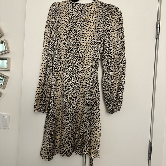 And other stories animal print wrap dress worn once - Picture 3 of 4